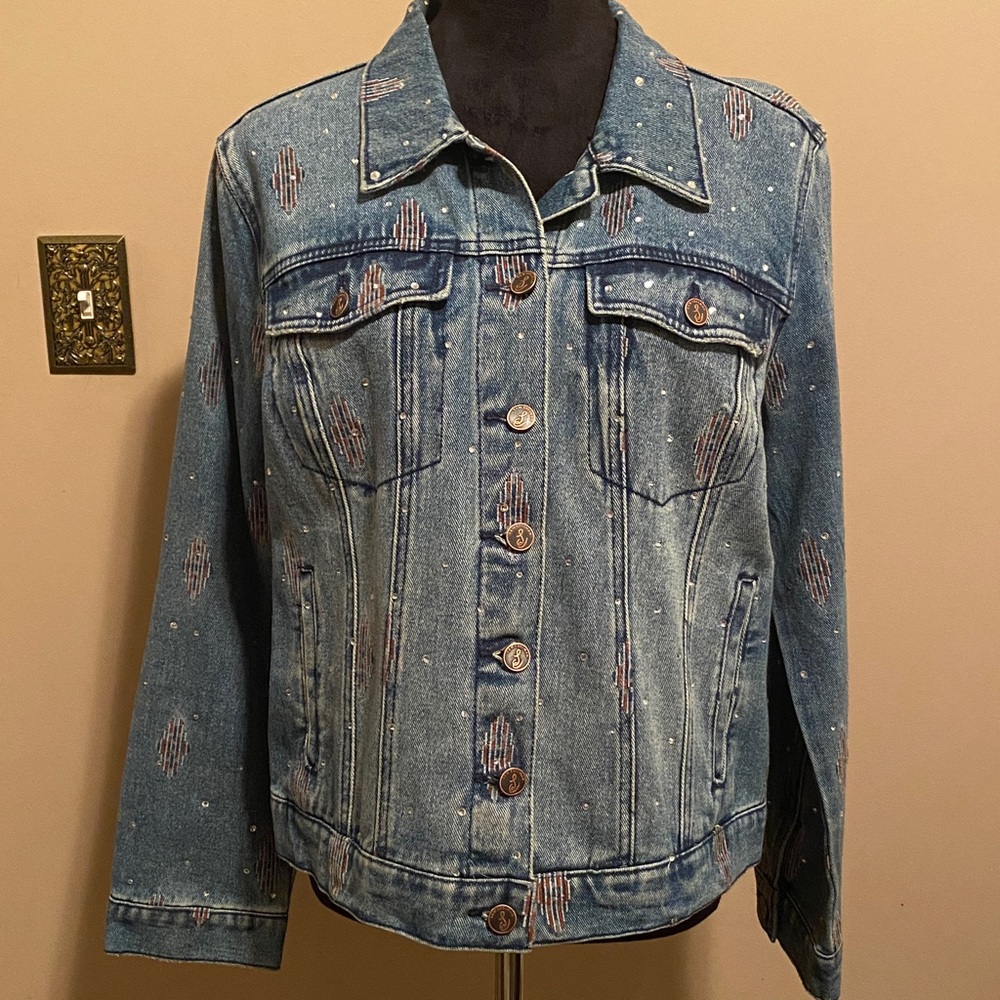 Jacket - Picture 2 of 7